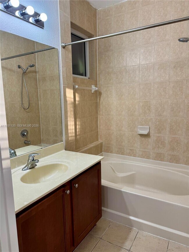 Building Photo - 11401 NW 89th St