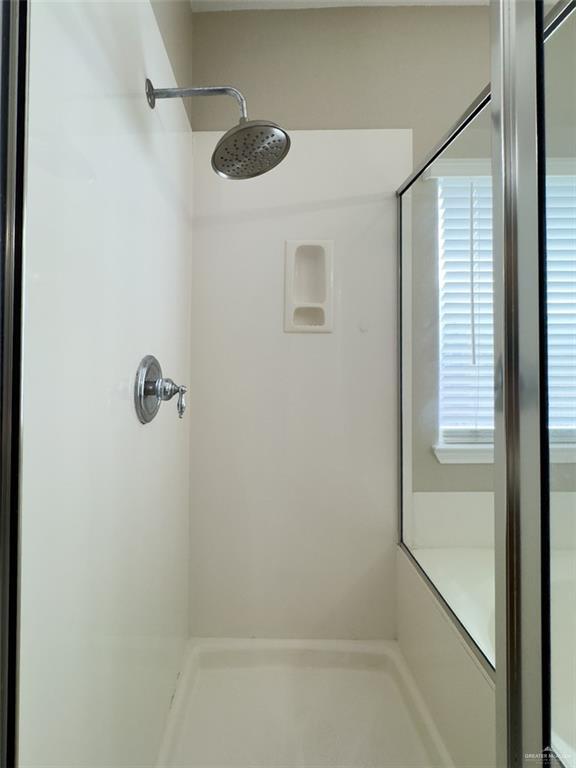 Building Photo - 37 San Sebastian St