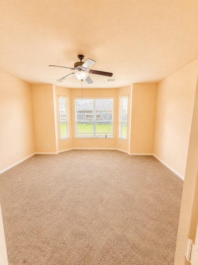 Building Photo - 7827 Mesquite Manor Ln