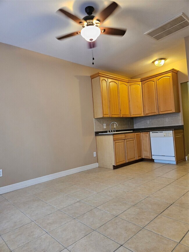 Building Photo - 4110 Woodhead St