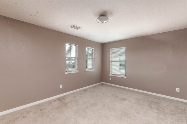 Building Photo - 2410 Bristol Band Ln