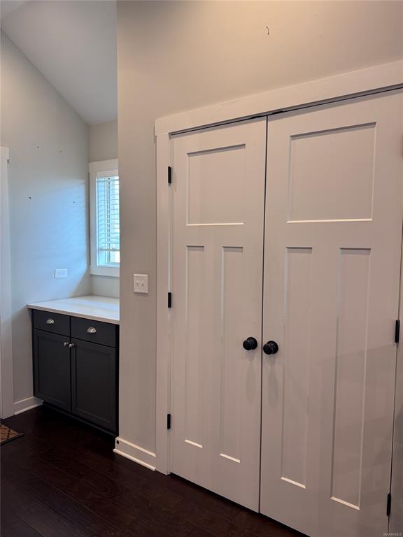 Building Photo - 730 Hedgefield Way