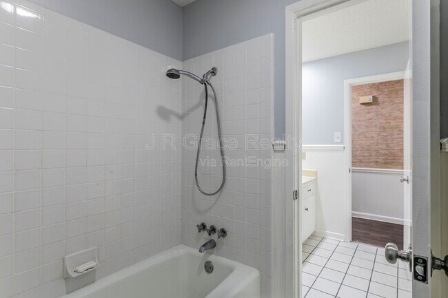 Building Photo - 4106 New Copeland Rd