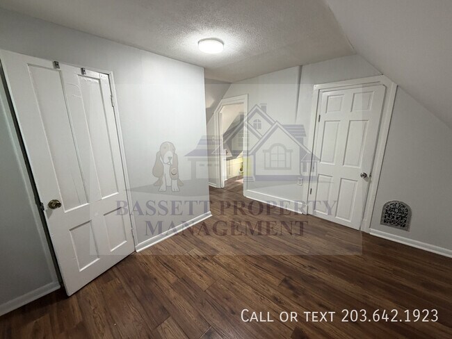 Building Photo - 538 2nd Ave