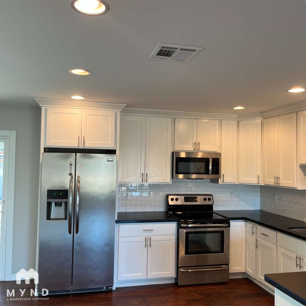 Building Photo - 6420 E Wilshire Dr