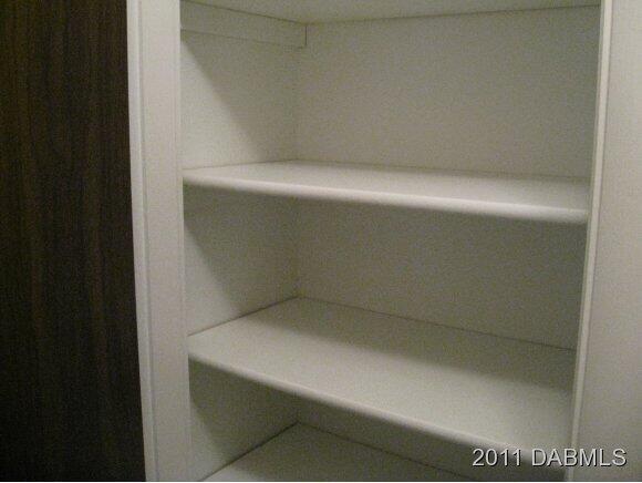Building Photo - 67 Brookwood Dr