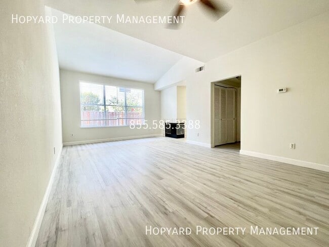 Building Photo - 416 St Emilion Ct