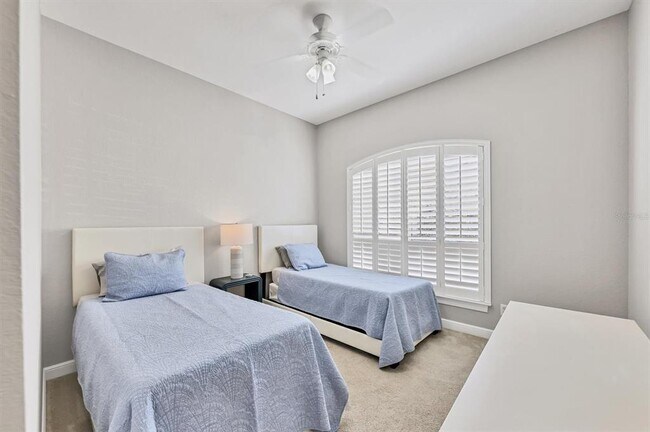 Building Photo - 5583 46th Ct W