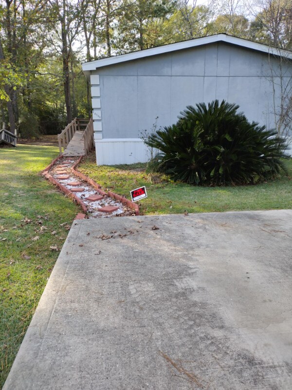 Primary Photo - 24146 Chickasaw Trail