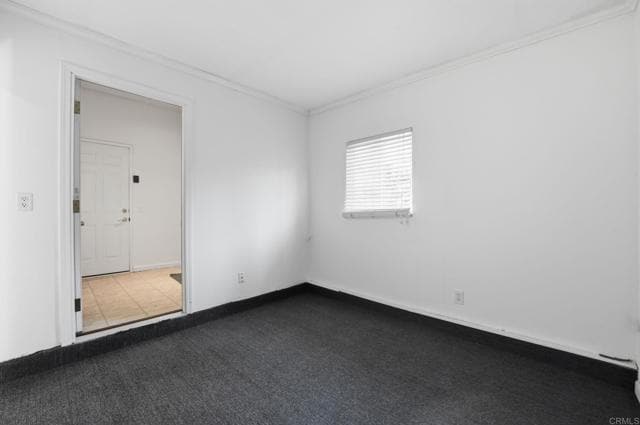 Building Photo - 2775 Southampton Rd