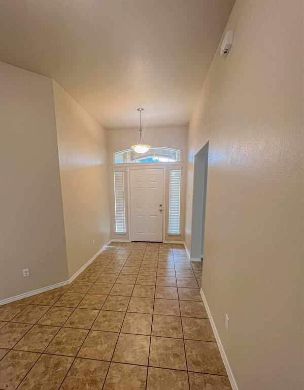Building Photo - 248 Geode Ln