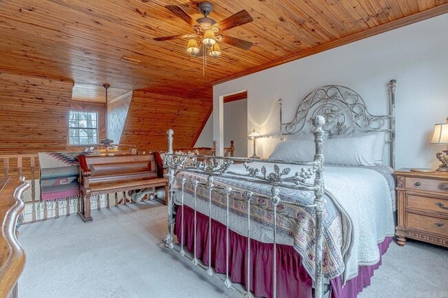 Building Photo - 101 Star Rd