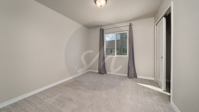 Building Photo - Beautiful Townhome located in the Townes at Woodmen Heights