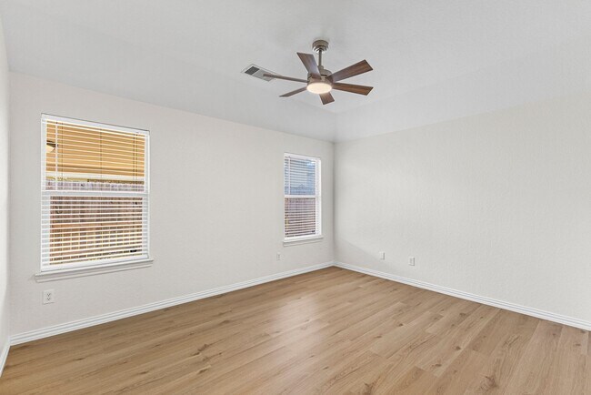 Building Photo - 9006 Wildbird Ln