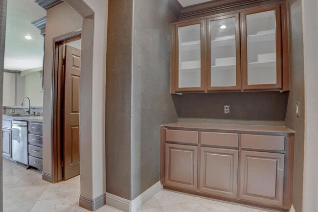 Building Photo - 10151 Arkell Ct