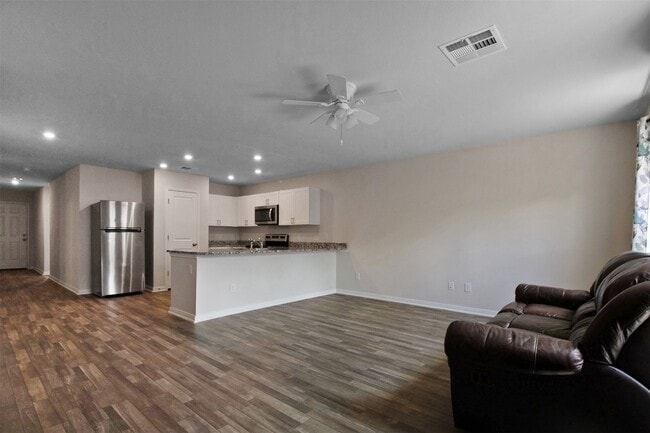 Building Photo - 15508 Taylorcrest Dr