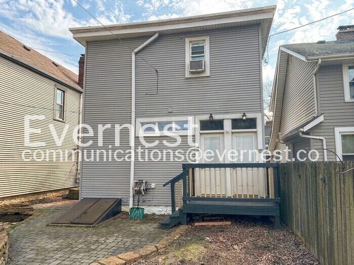 Building Photo - 112 Hanford St