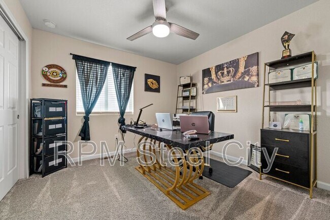 Building Photo - 1905 Manassa St