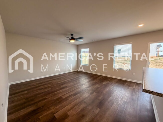 Building Photo - MOVE IN SPECIAL!! New Construction Townhome on Driftwood Lane for Rent! Sign a 13-month lease by ...