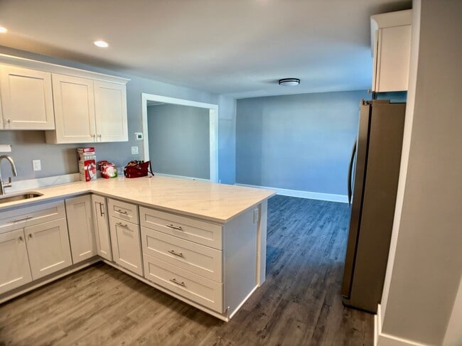 Building Photo - 1107 Cinnaminson Ave