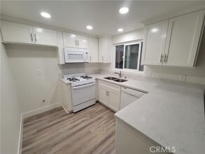 Building Photo - 19211 Coenson Cir
