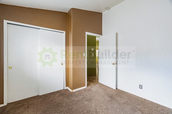 Building Photo - CALL US TODAY AT (505) 892-4400 TO SCHEDULE A CONVENIENT IN-PERSON SHOWING