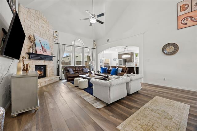 Building Photo - 1136 Chickadee Dr
