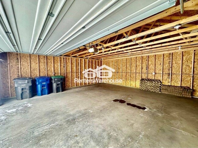 Building Photo - 1805 57th Pl