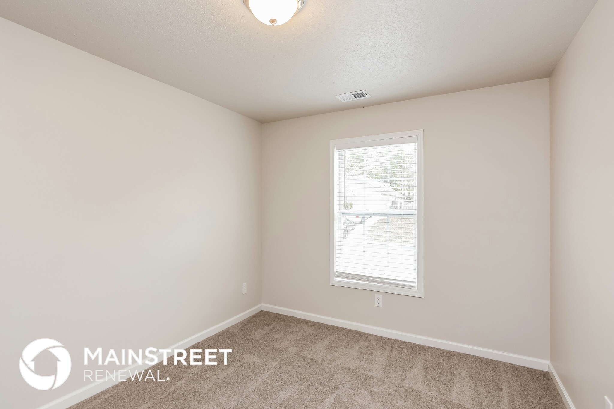 Building Photo - 1055 Abercorn Way