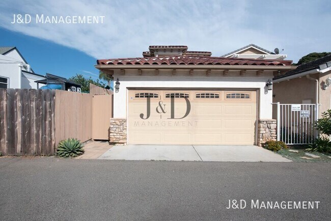 Building Photo - 105 S Ditmar St