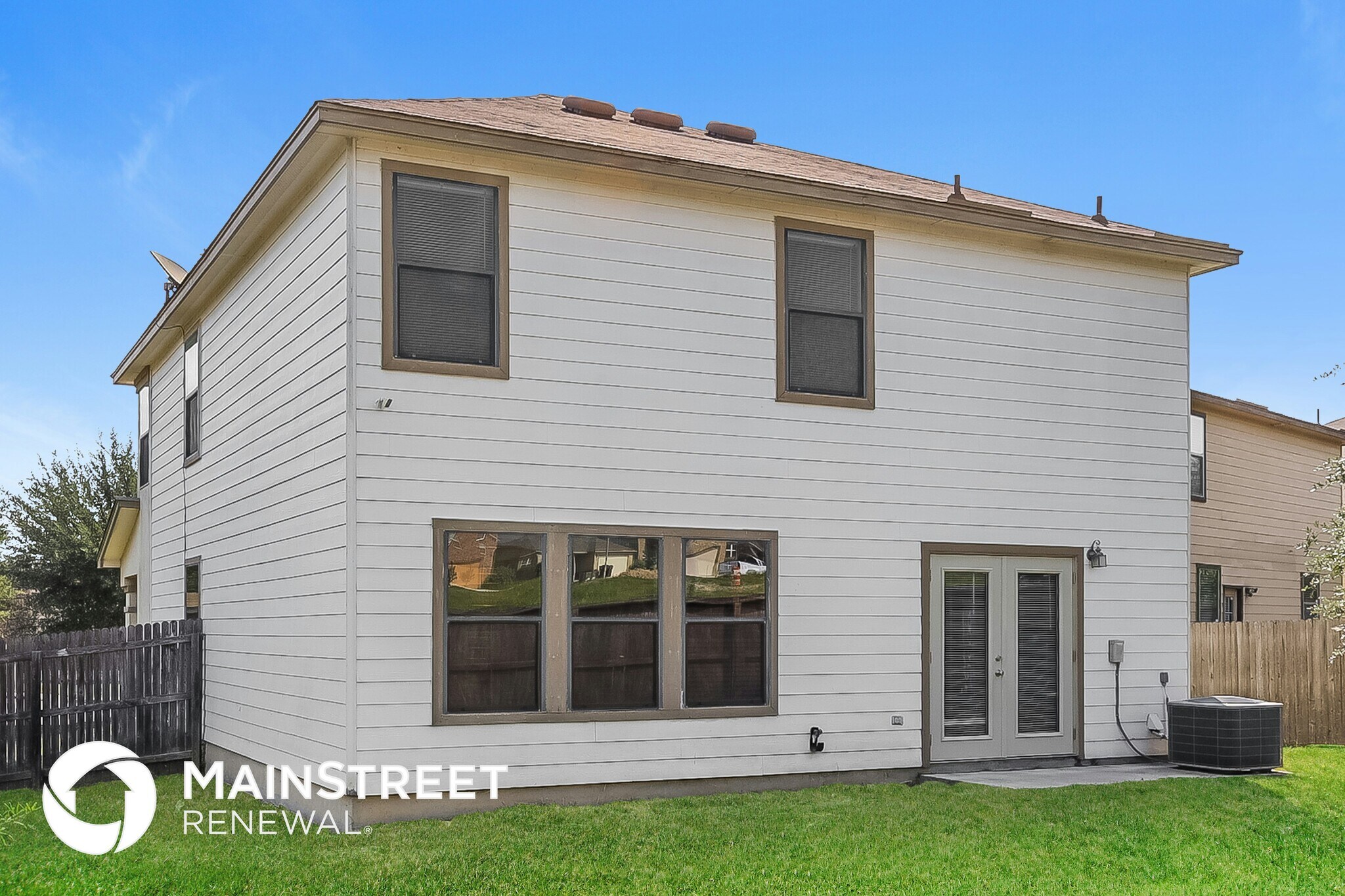 Building Photo - 9750 Hawk Elm