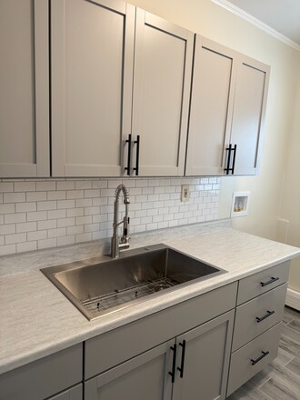 Building Photo - 56 2nd Ave