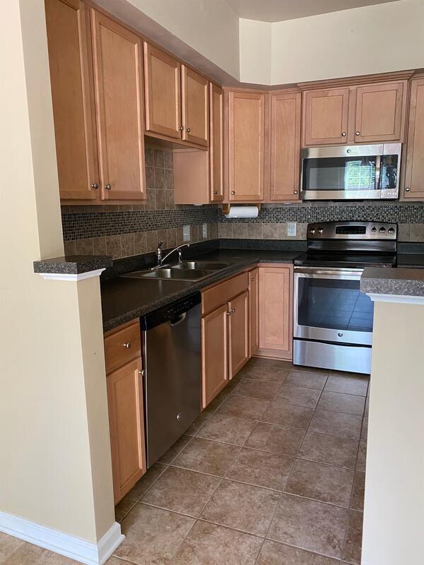 Building Photo - 458 Woodbark Ct