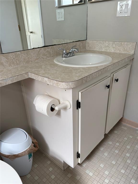Building Photo - 635 Driver Cir