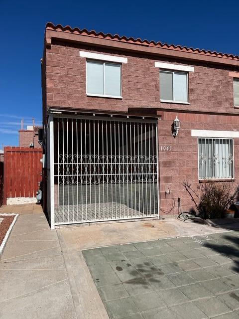 Primary Photo - 11045 Mirage Ct