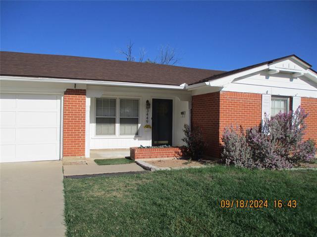 Primary Photo - 3449 Sayles Blvd