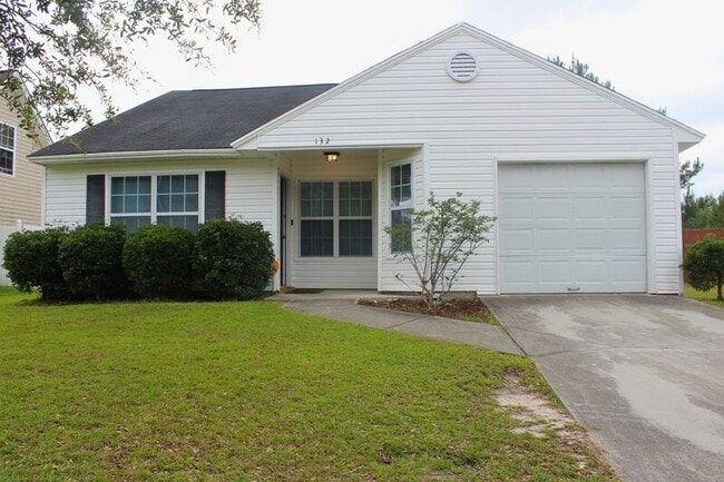 Building Photo - 132 Bluelake Blvd