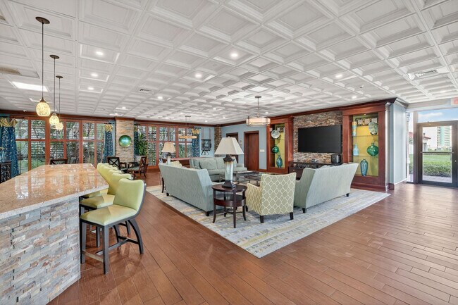 Building Photo - 3020 NE 32nd Ave