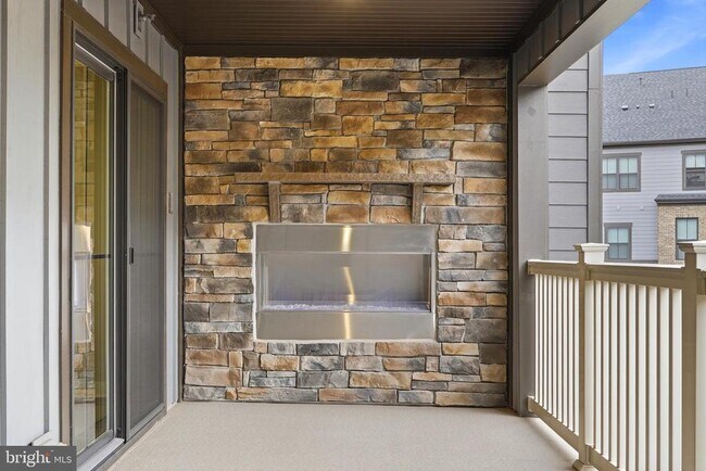 Building Photo - 14538 George Carter Way