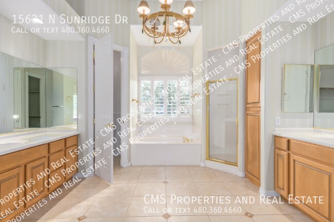 Building Photo - 15631 Sunridge Dr