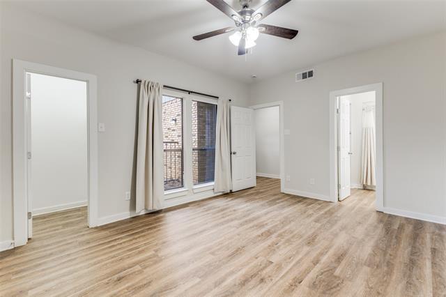 Building Photo - 12327 Montego Plaza