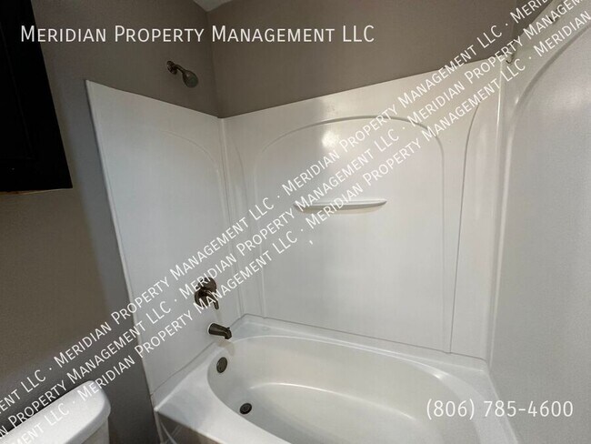 Building Photo - 5534 111th-