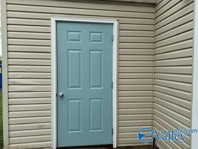 Building Photo - 12340 Chicamauga Trail SE