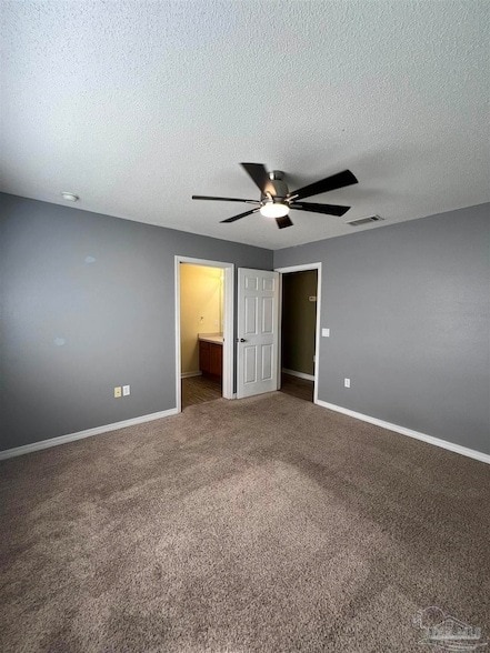 Building Photo - 120 Nivana Dr