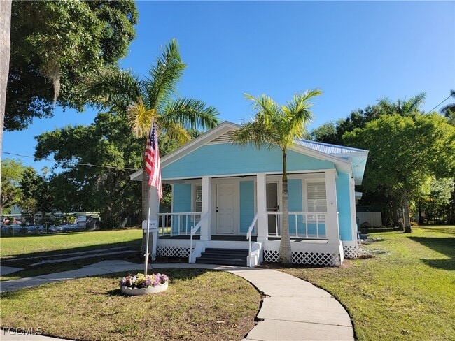 Building Photo - 1603 Woodford Ave