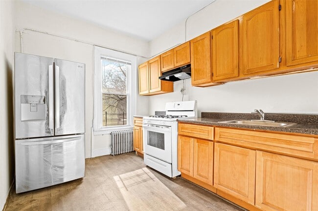 Building Photo - 2034 Newbold Ave