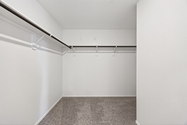 Building Photo - 3710 Marino Mile Dr