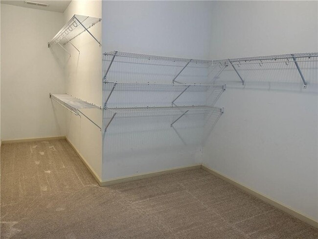 Building Photo - 510 Lake Medlock Dr