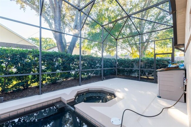 Building Photo - 497 Pickfair Terrace