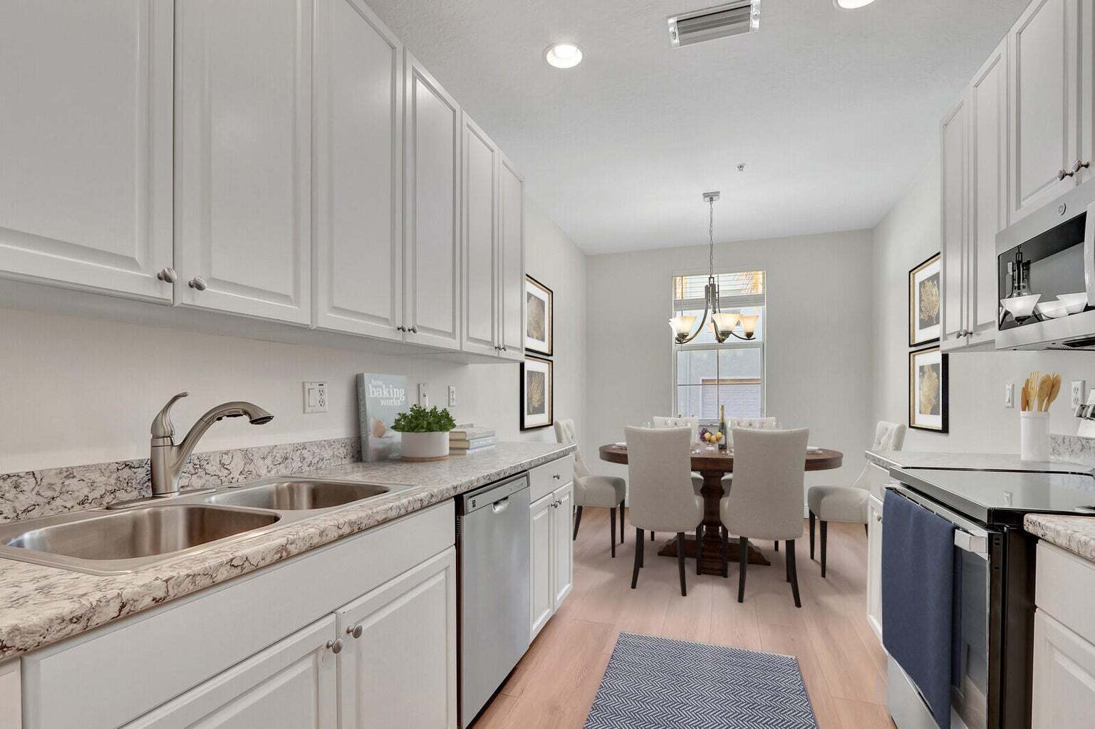 Building Photo - 4313 Parkside Dr